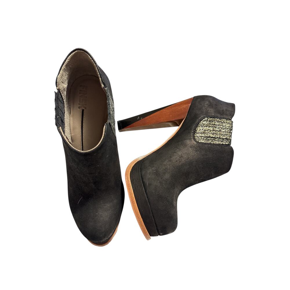 Ankle Booties Sz 5.5-6 Black Suede Wood Heel Gold Elastic Panel